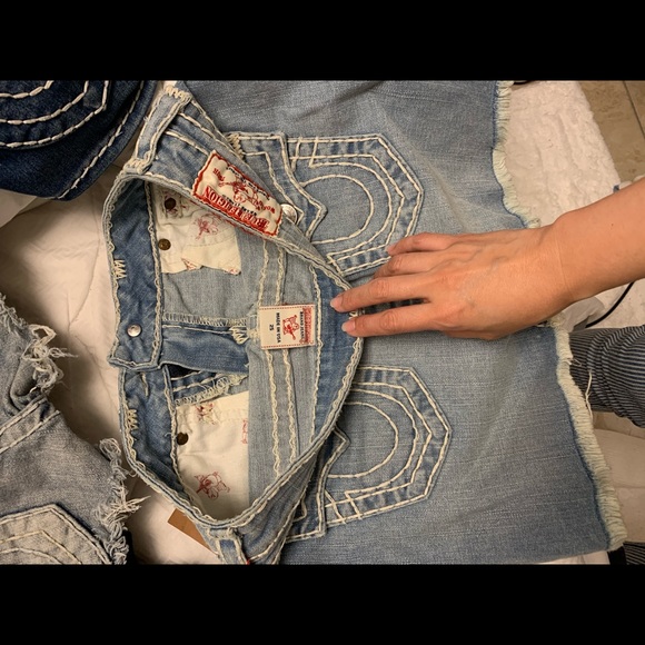 Lots of True Religion Jean shorts sz26 - Picture 2 of 11